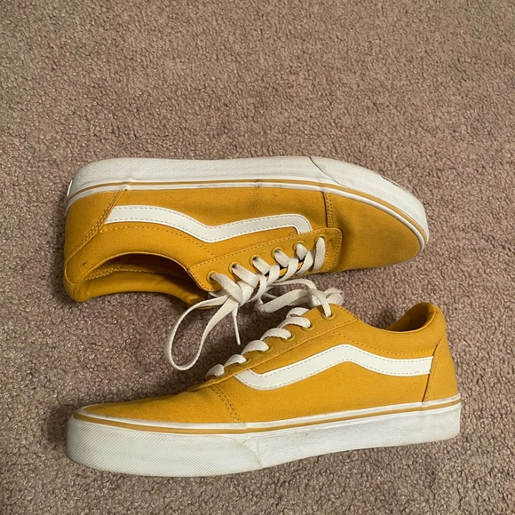 Yellow Vans - Picture 2 of 8